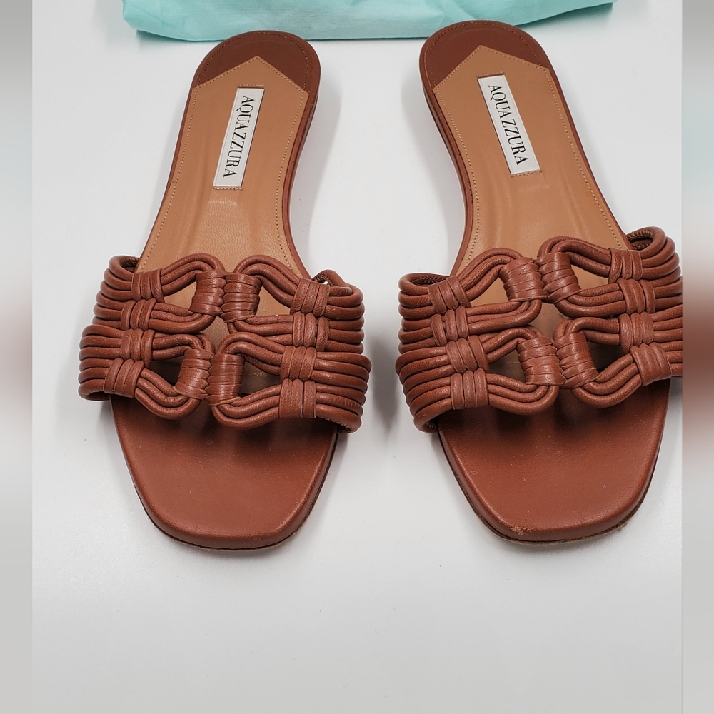 Aquazura Slides